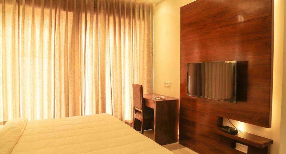 UD Grand Hotel, Sri Ganganagar 3